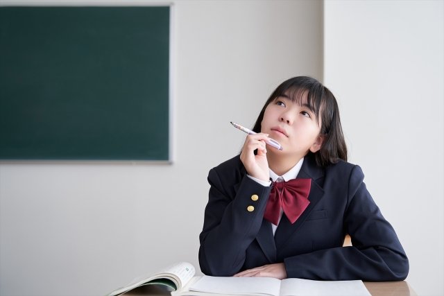 中学生の失敗しない塾選びのポイント。定期テスト対策？受験対策？それとも両方？
