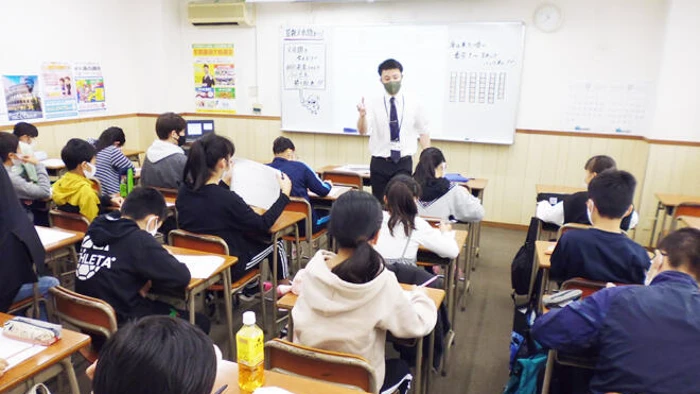 熱のこもった解説で生徒の集中力もアップ！