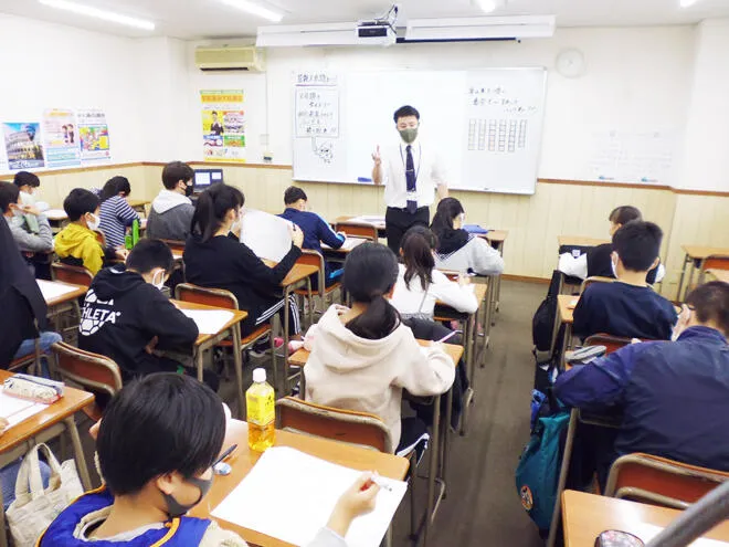 熱のこもった解説で生徒の集中力もアップ！